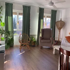 https://casa-paseo-del-tajo-con-parking-gratis.besthotelstoledo.com